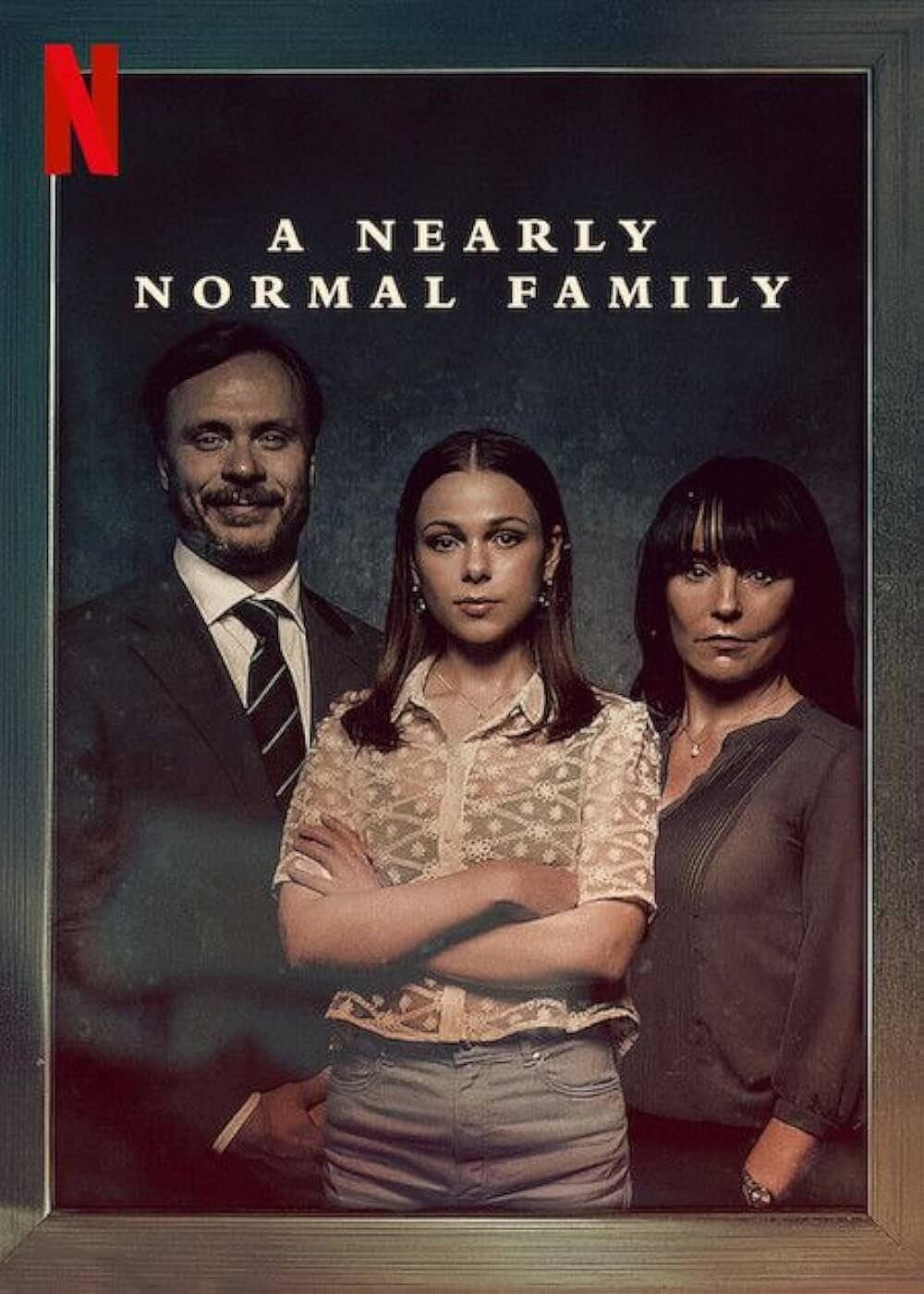 Постер сериала «En helt vanlig familj»